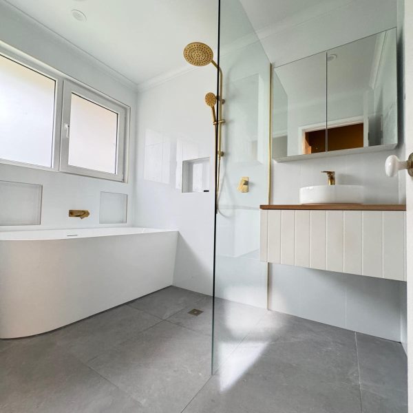 Mould free clean bathroom